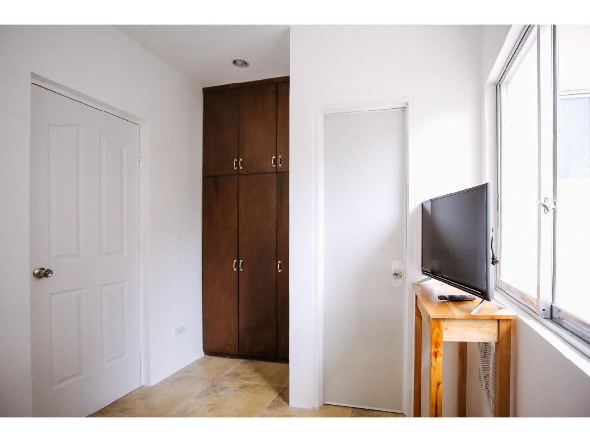 Oyo 789 Abn Residences Bacolod Luaran gambar
