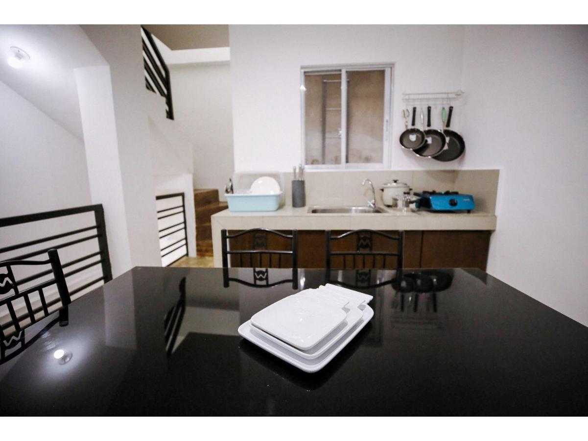 Oyo 789 Abn Residences Bacolod Luaran gambar